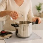 &Chi;ύ&tau;&rho;&alpha; &tau;&alpha;&chi;ύ&tau;&eta;&tau;&alpha;&sigmaf; &ndash; &mu;&alpha;&mu;ά &rho;ί&chi;&nu;&epsilon;&iota; &nu;&epsilon;&rho;ό &mu;&epsilon; &pi;&omicron;&tau;ή&rho;&iota; &sigma;&epsilon; &alpha;&nu;&omicron;&iota;&kappa;&tau;ή &chi;ύ&tau;&rho;&alpha; &sigma;&tau;&eta;&nu; &kappa;&omicron;&upsilon;&zeta;ί&nu;&alpha;